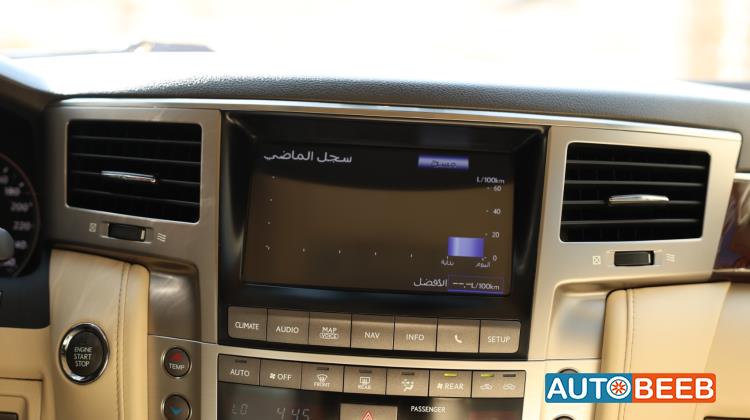 Lexus LX570 2014